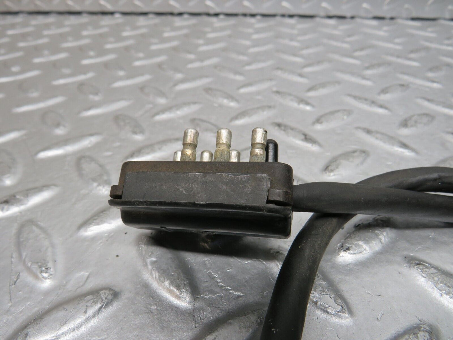 29815 Mercedes-Benz W123 230E Cruise Control Actuator 0015457532