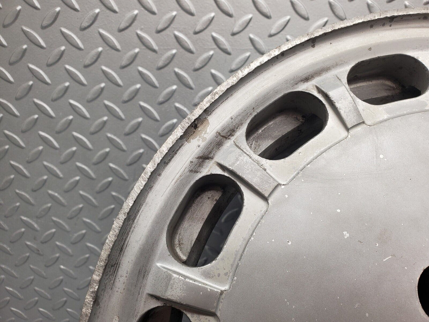 46104 Mercedes-Benz Alloy Wheel 7Jx15H2 ET25 1264003002