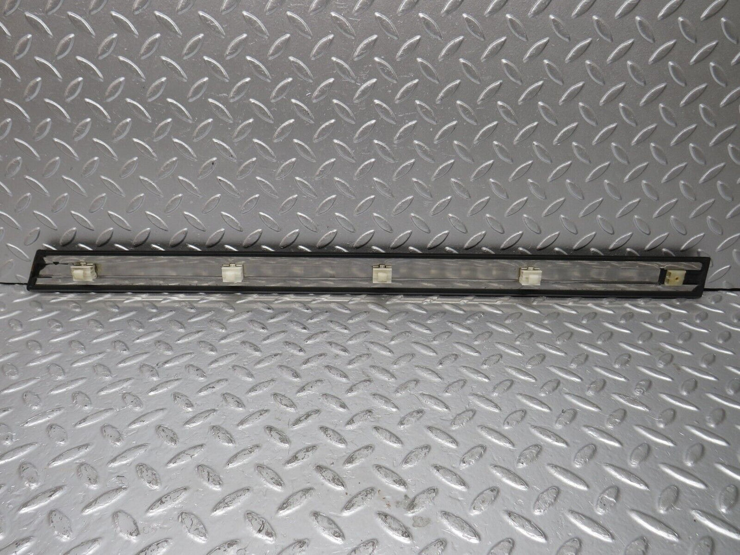 33957 Mercedes-Benz W124 260E Rear Right Door Centre Moulding Trim