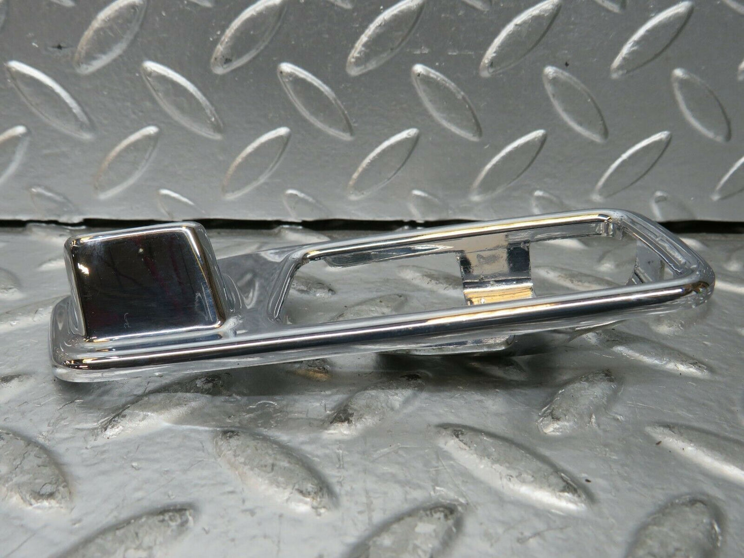 23259 Mercedes-Benz W116 350SE Rear Right Door Handle Surround 1087660211