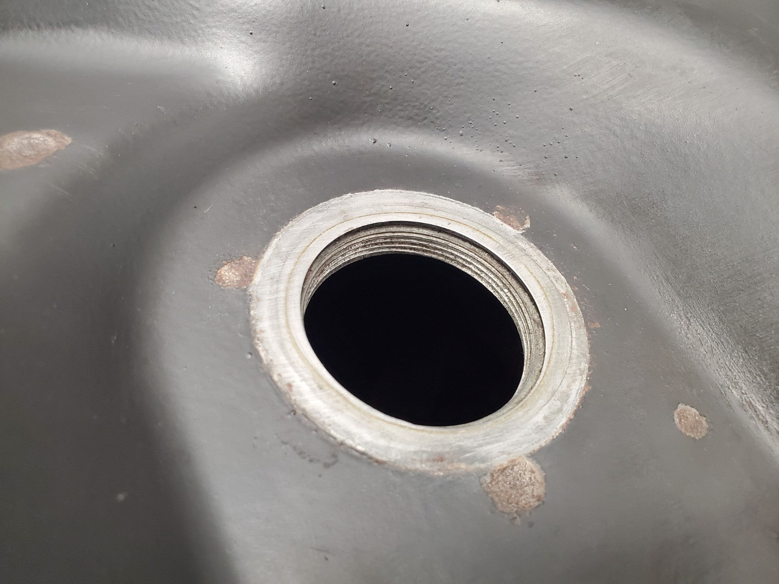 W124 Wagon fuel tank used OEM