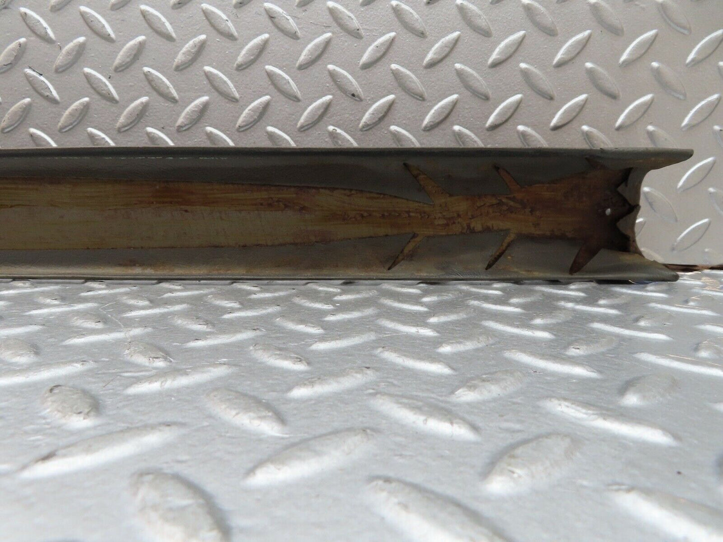 18897 Mercedes-Benz W121 190b Ponton B Pillar Cover Left Side Brown
