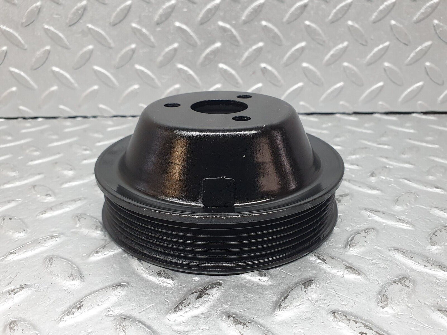 41164 Mercedes-Benz W126 300SE Water Pump Pulley 1264600379