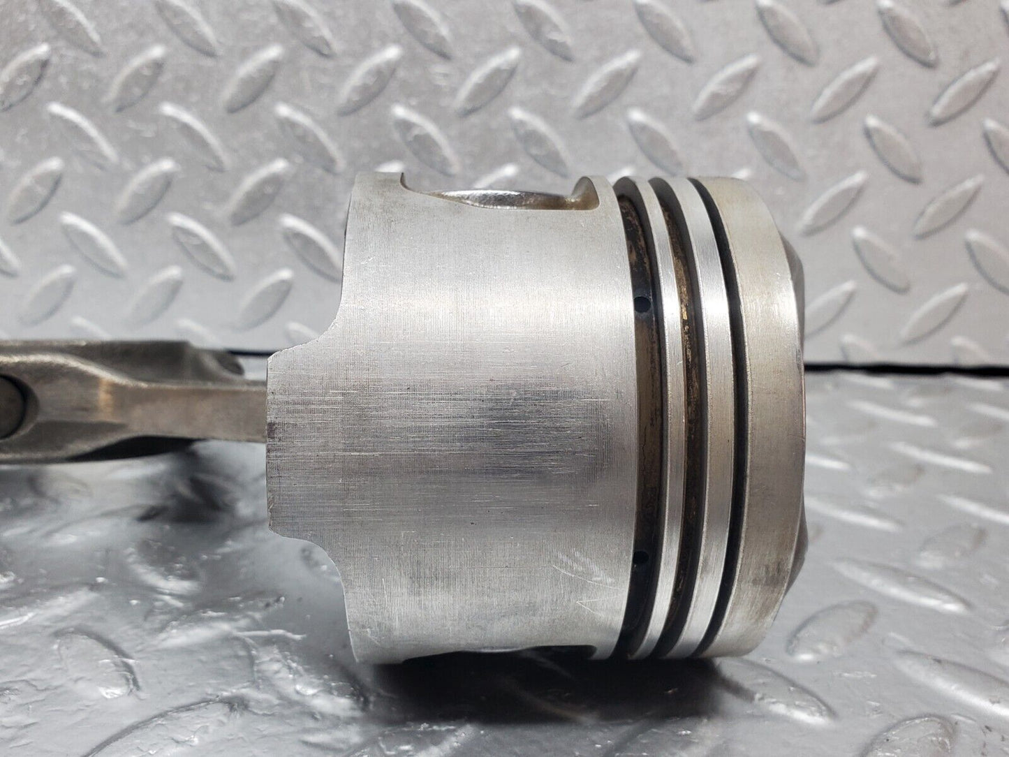 44297 Mercedes-Benz W123 280E Piston With Connecting Rod 85.985Mm 11005