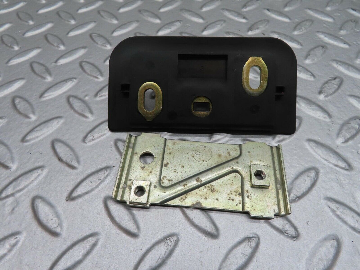 14948 Mercedes-Benz W140 S320 Trunk Lock Latch