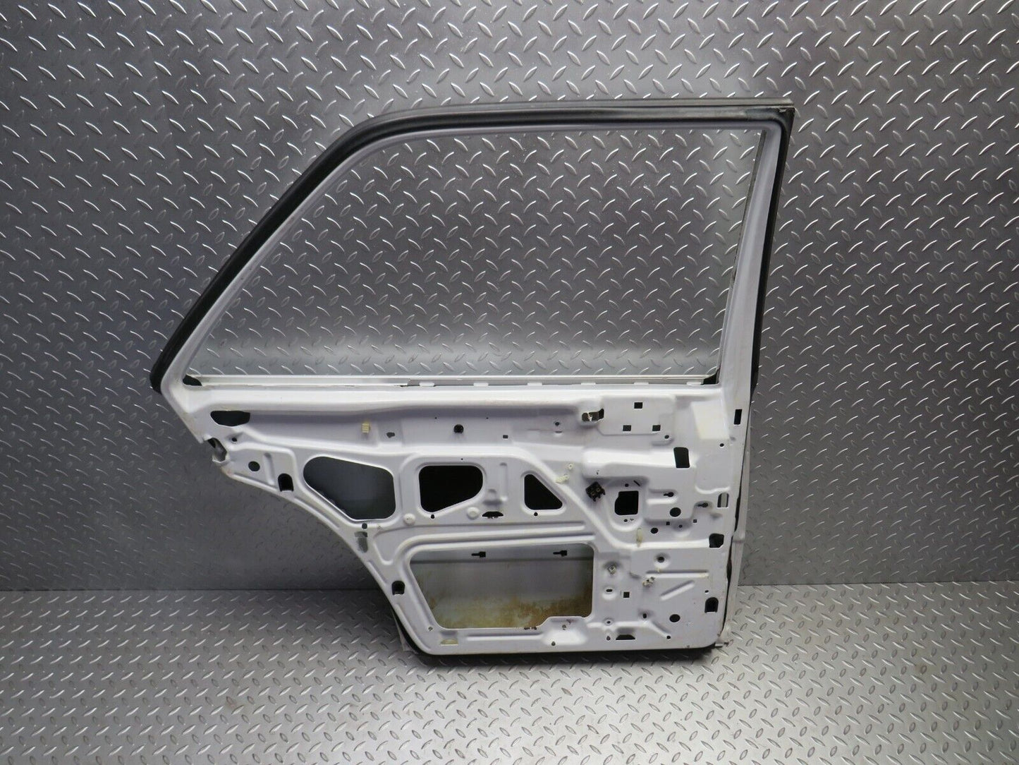 30248 Mercedes-Benz W124 230E Rear Left Door