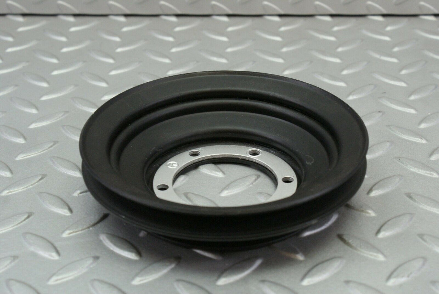 2084 Mercedes-Benz W123 230E Crankshaft Pulley 1020320404