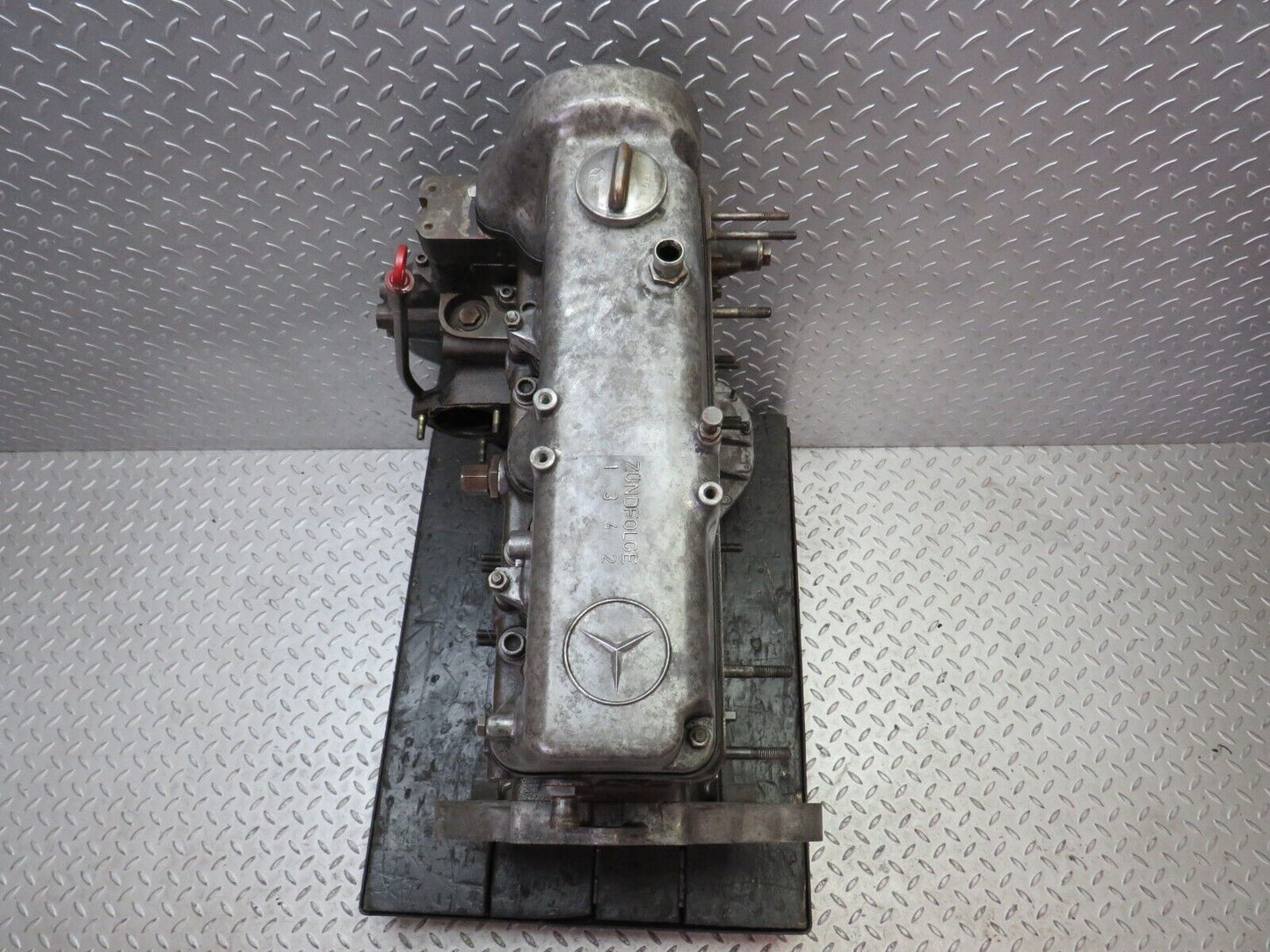35952 Mercedes-Benz 240D OM616.912 Complete Engine 6160112801