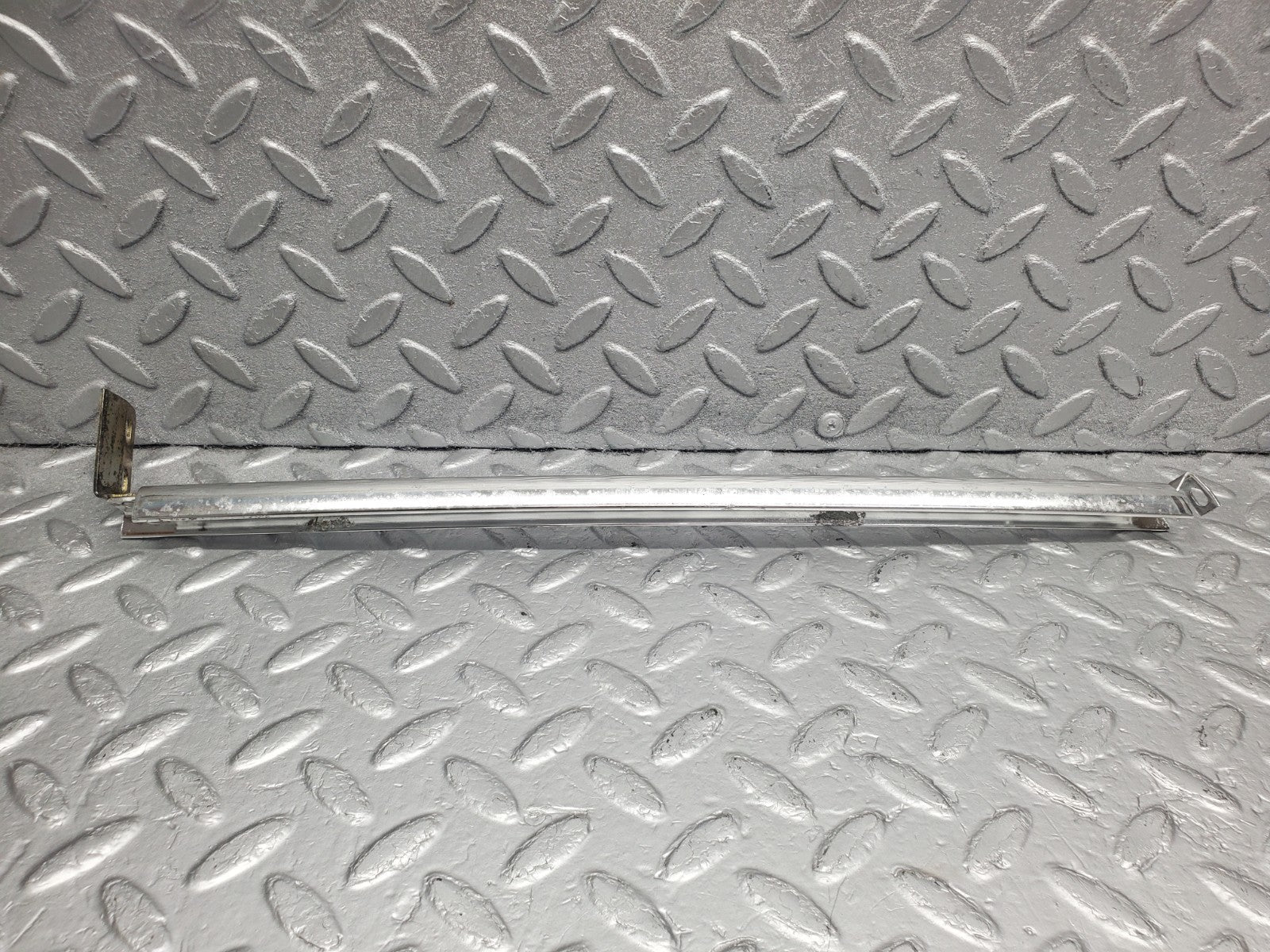 45960460