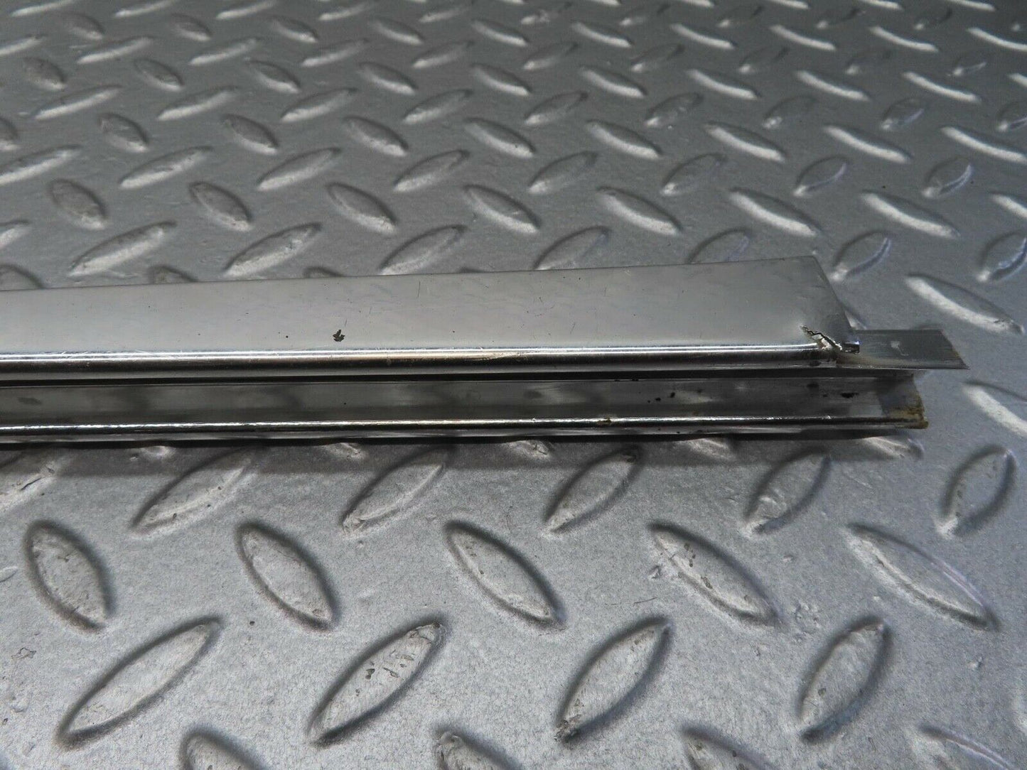 13187 Mercedes-Benz W111 220S Front Left Door Window Chrome Frame