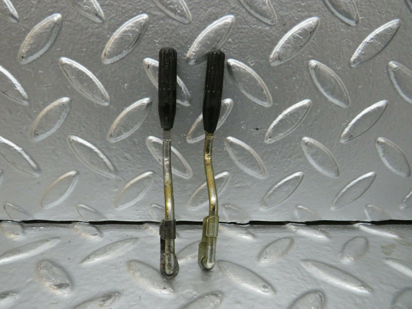 23954 Mercedes-Benz W123 280E Front Door Lock Knob Pair
