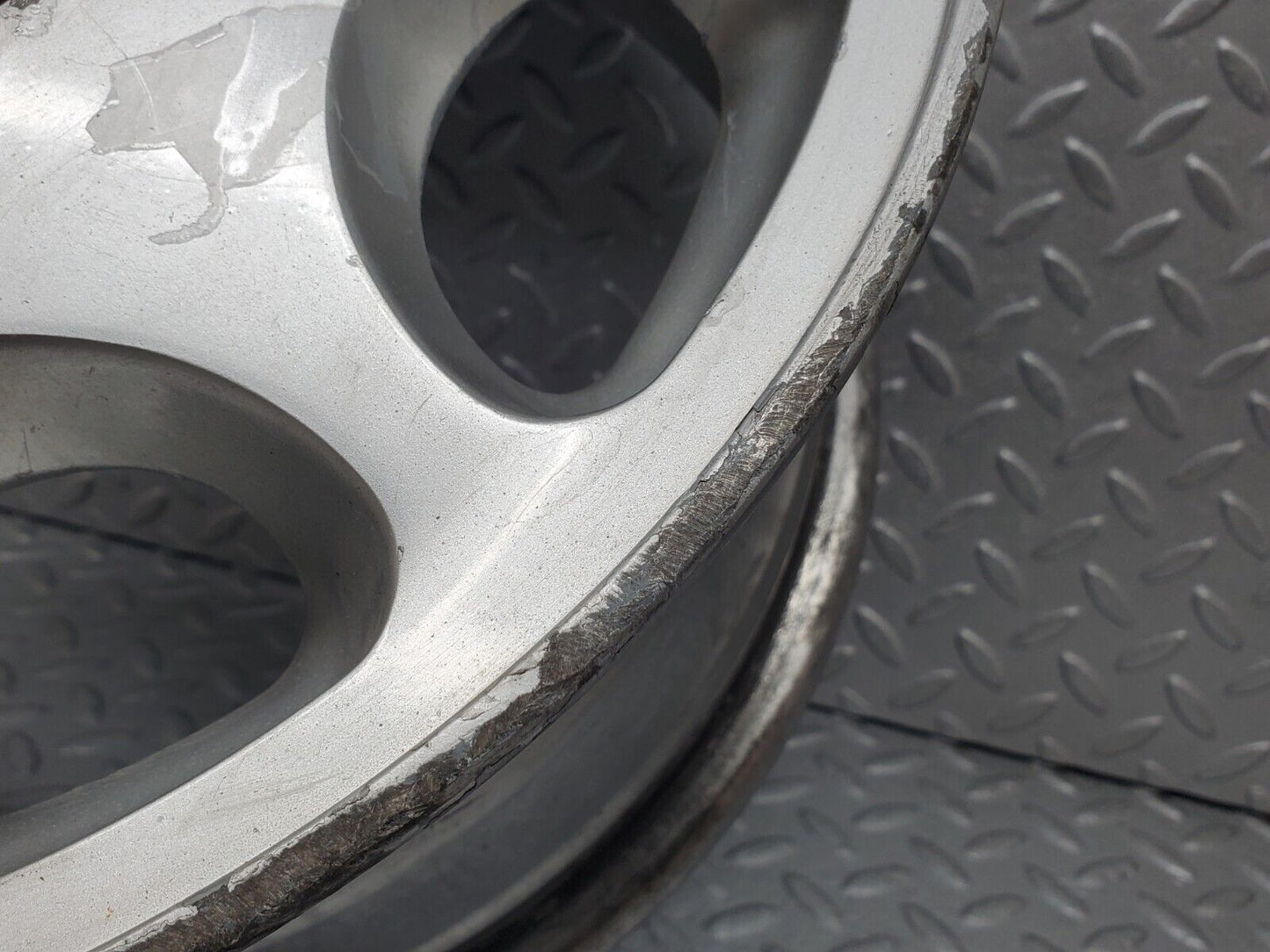 45331 Mercedes-Benz R129 Alloy Wheel 7Jx15H2 ET35 KBA42354