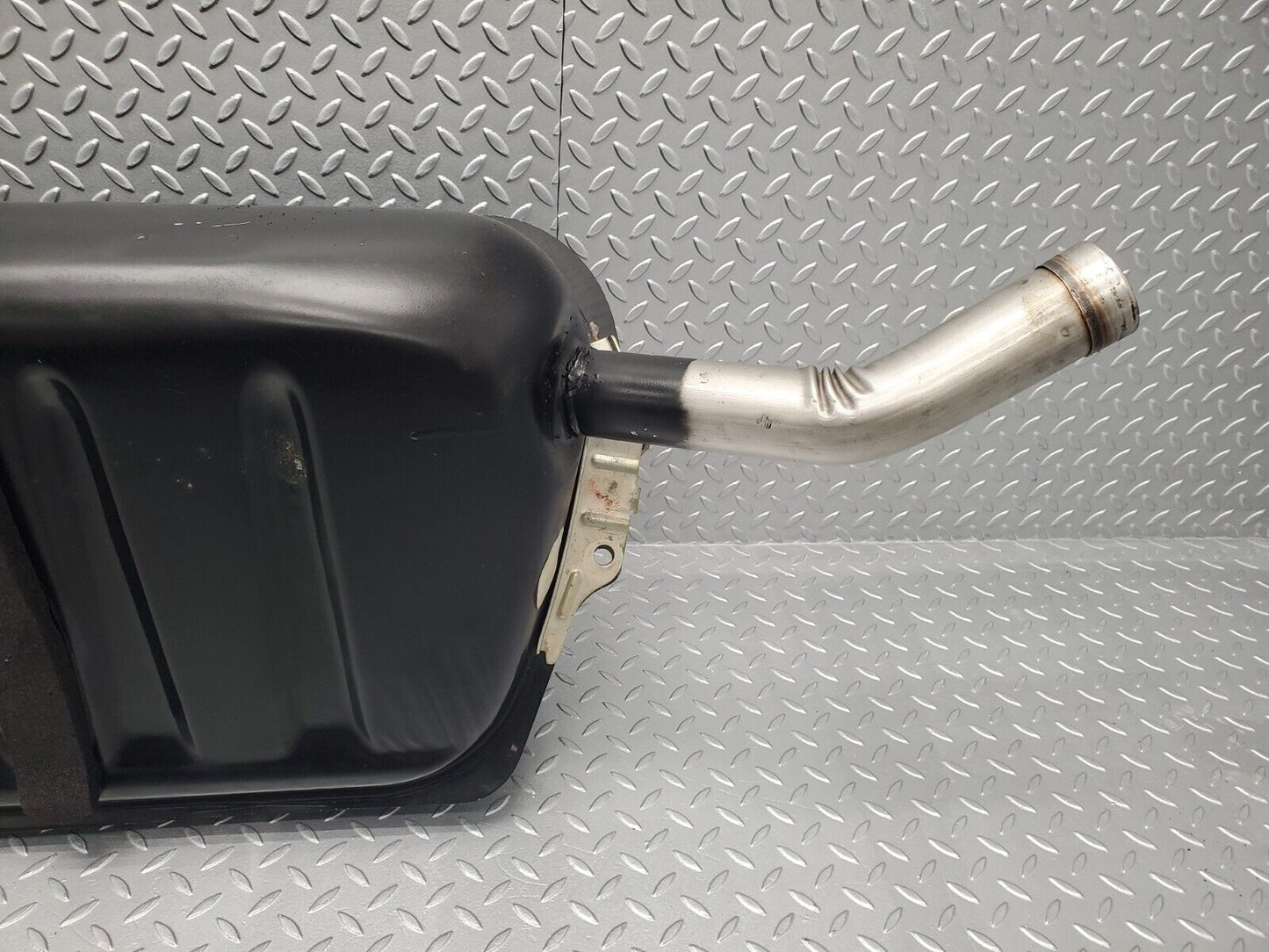 46063 Mercedes-Benz W126 420SE Fuel Tank