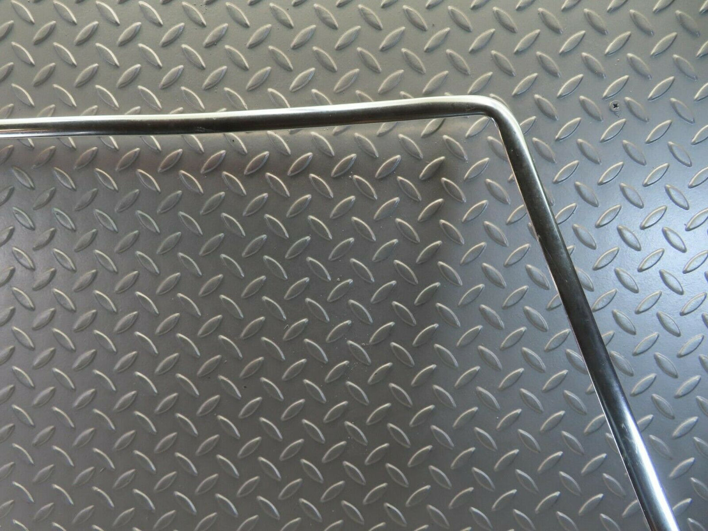 11587 Mercedes-Benz C123 230CE Coupe Front Windscreen Chrome Frame
