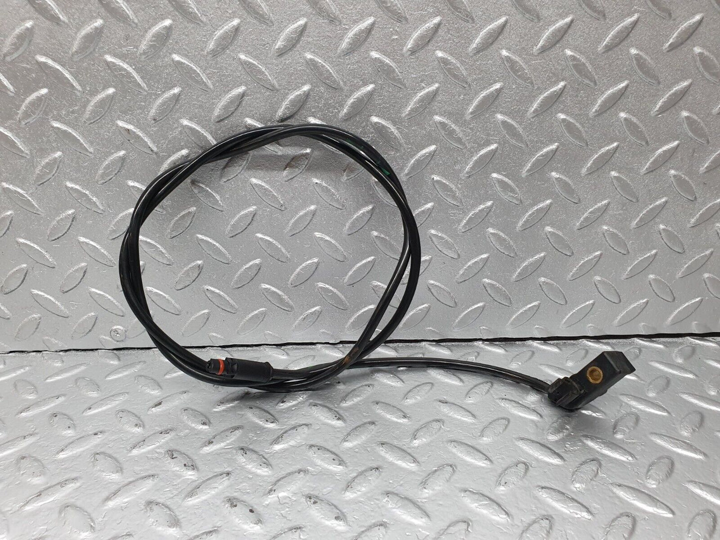 42359 Mercedes-Benz R129 320SL Coupe Rear Right Brake Pad Sensor Wire 1295409113 0285459628