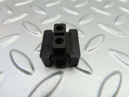 6520 Mercedes-Benz S124 E220 Wagon Wiring Cable Junction Box 0005400269