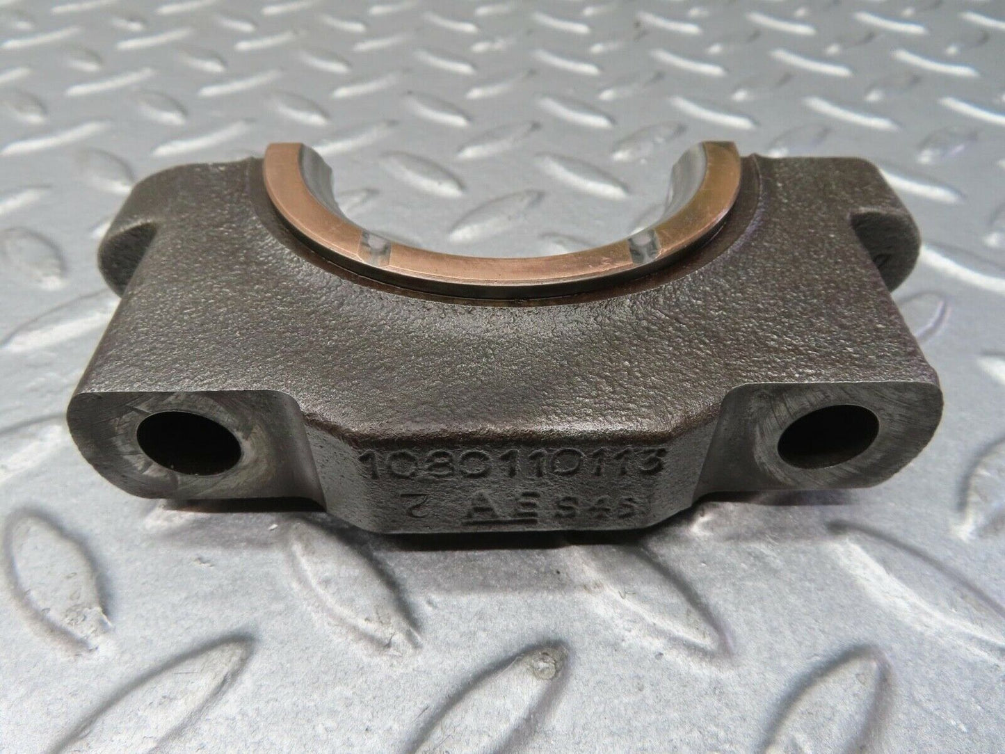 13385 Mercedes-Benz W111 230S Crankshaft Bearing Holder Block 1080110113