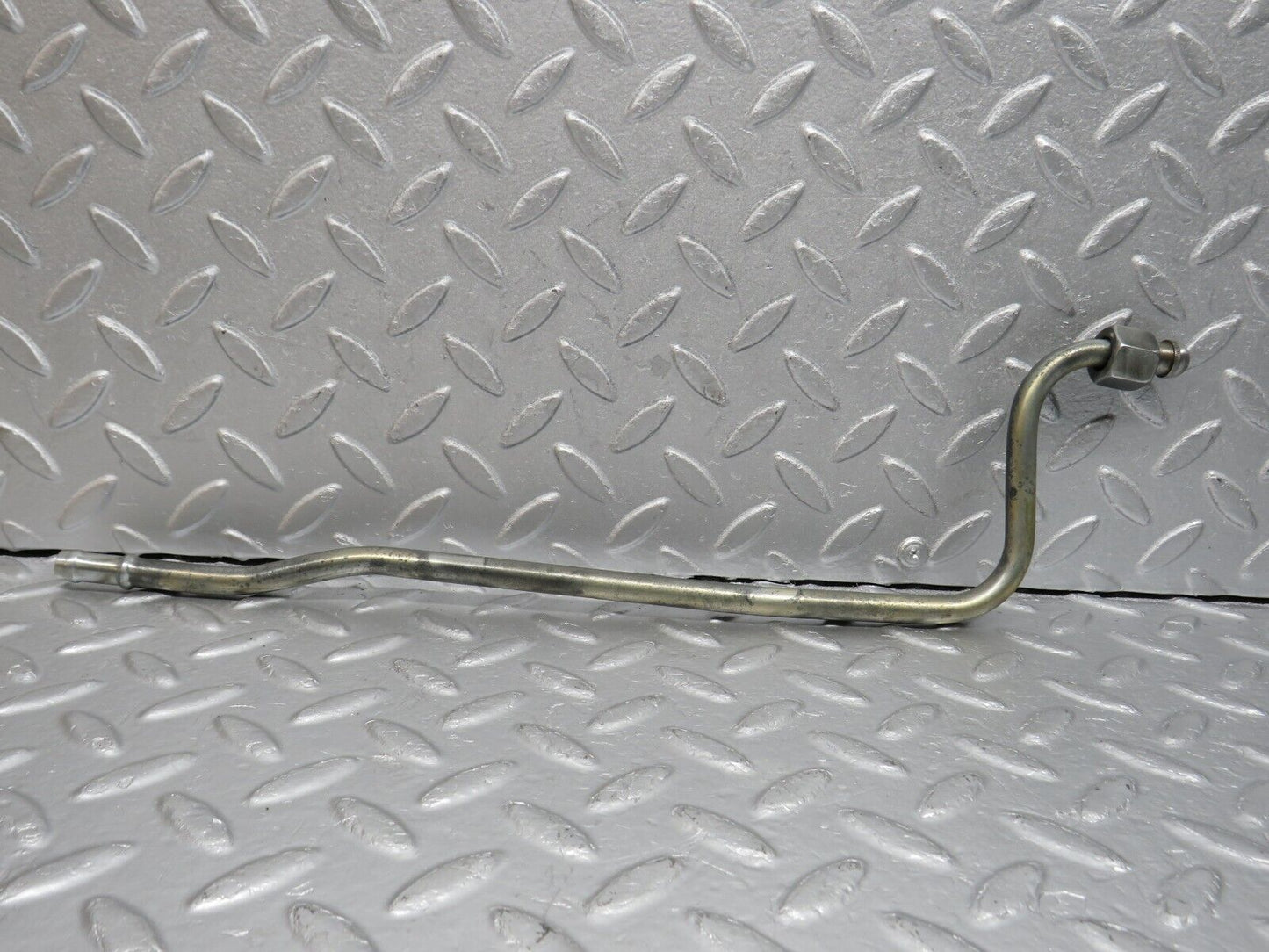 39805 Mercedes-Benz R129 320SL Coupe Oil Line Pipe