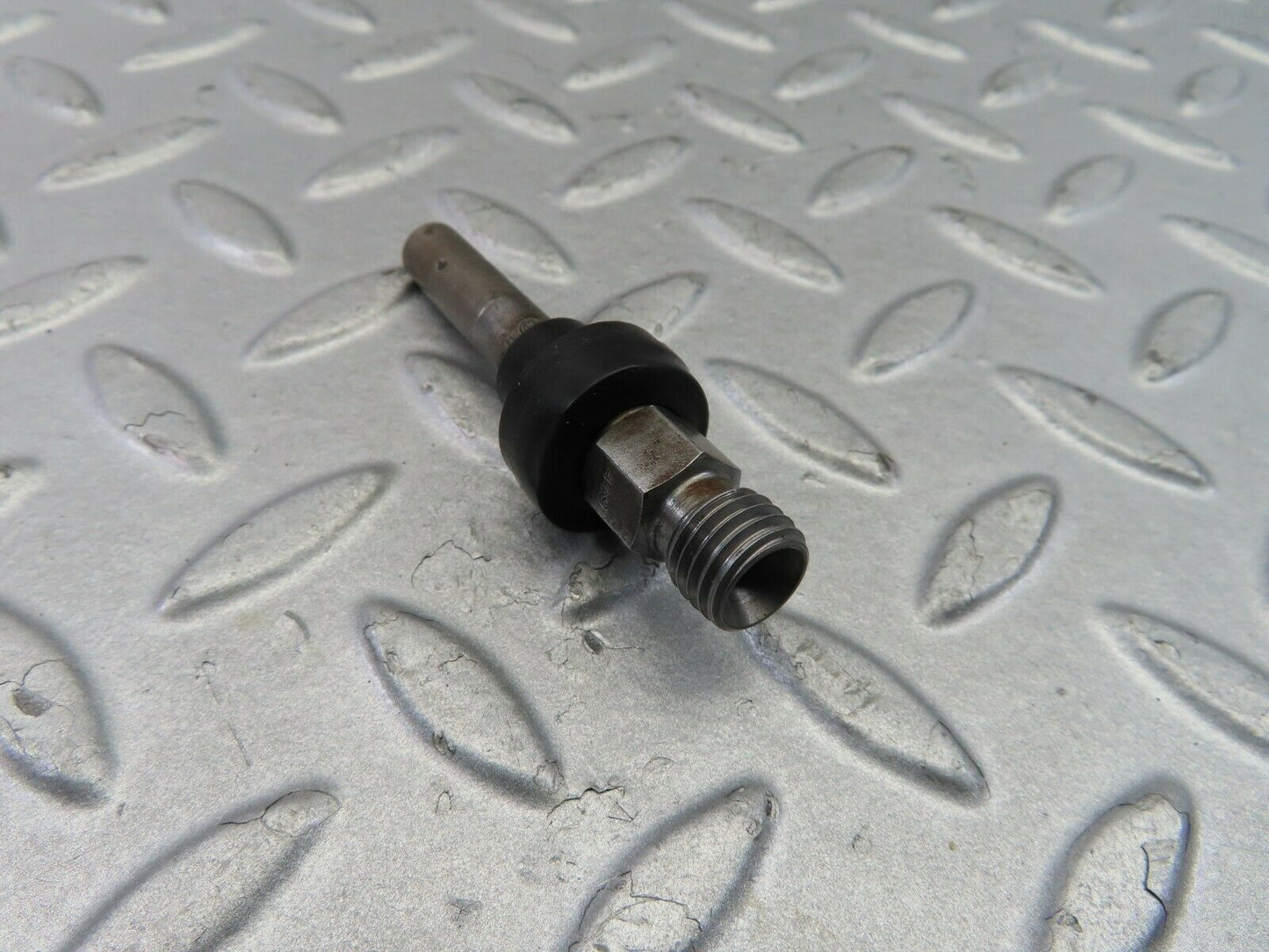 7786 Mercedes-Benz S123 230TE Wagon Fuel Injector Bosch 0437502010