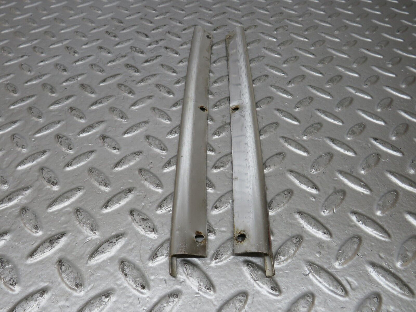 26359 Mercedes-Benz W116 450SE Roof Chrome Moulding Trim Pair
