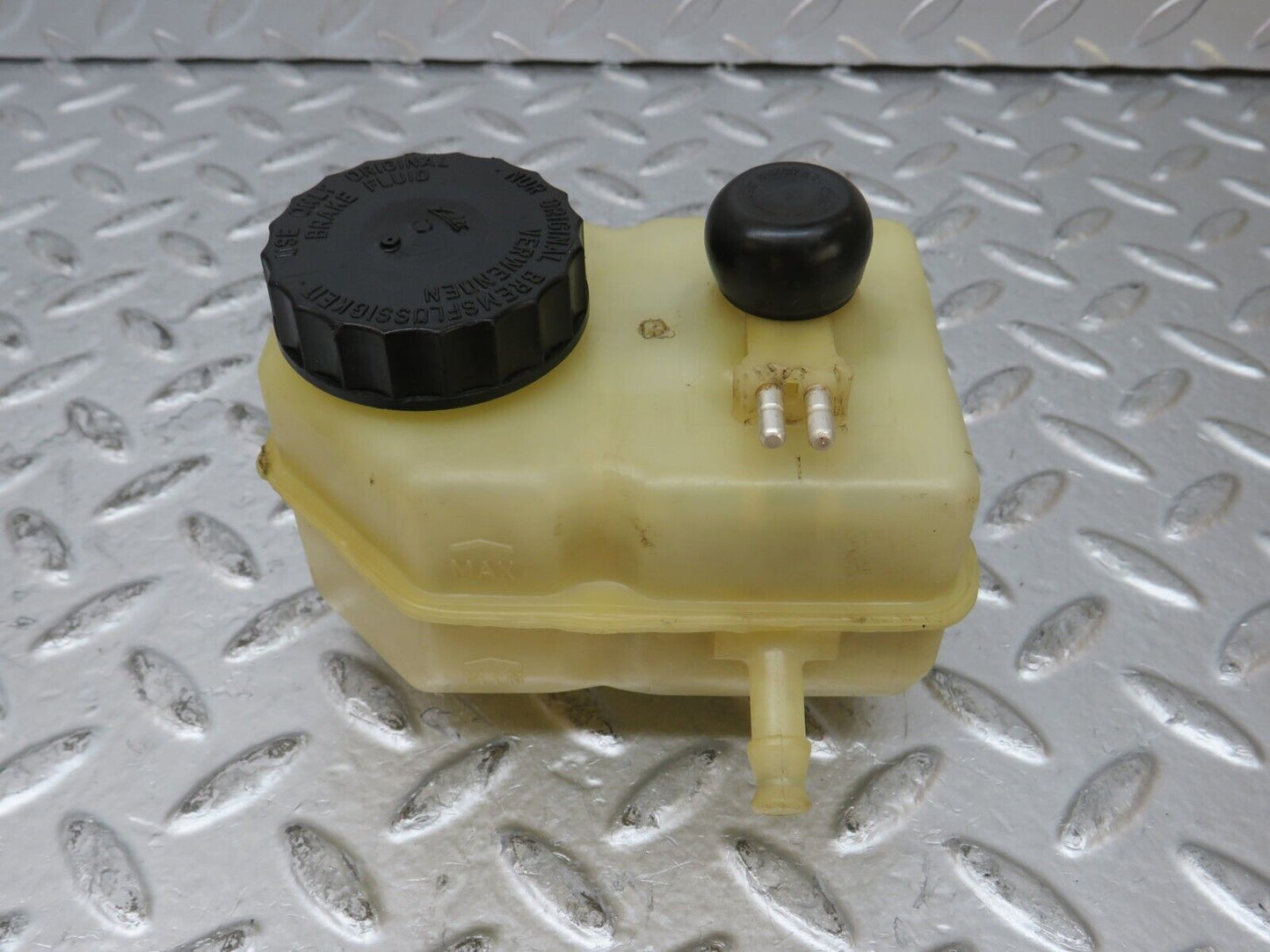 26147 Mercedes-Benz W116 450SE Brake Fluid Reservoir Tank ATE 3.3508
