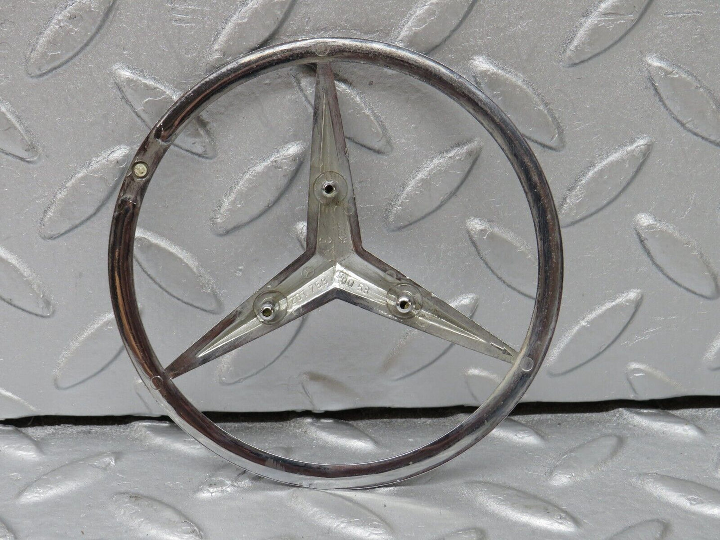 36699 Mercedes-Benz W201 190E 2.0L Chrome Rear Emblem 2017580058