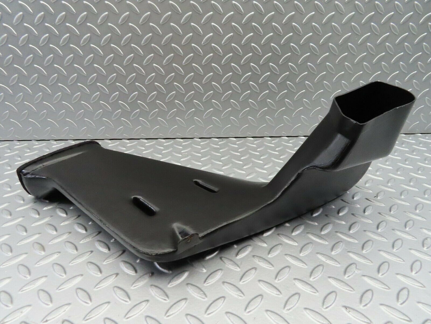 6498 Mercedes-Benz S124 E220 Wagon Heater Air Duct Vent Left Side 1248310146
