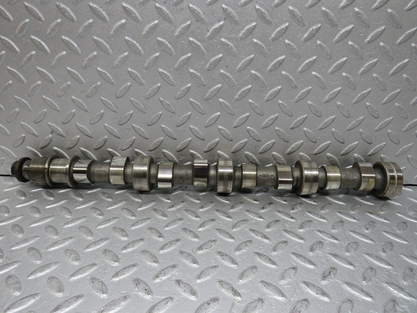 37632 Mercedes-Benz W109 300SEL Camshaft Right Side 1160513101