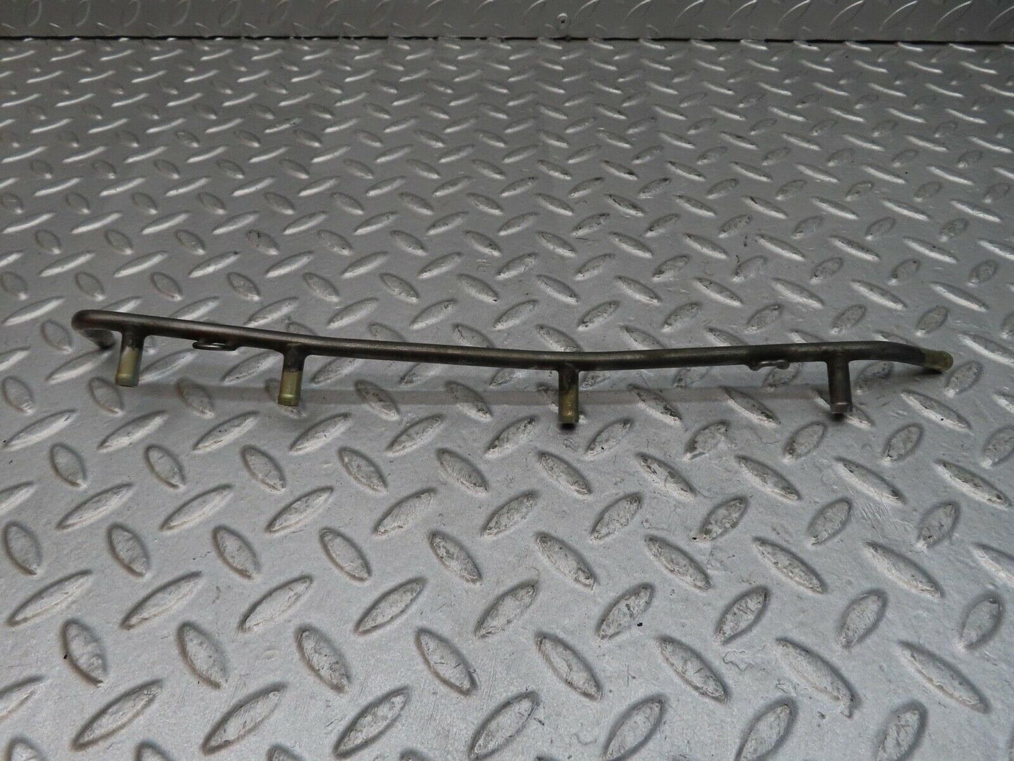 12359 Mercedes-Benz W108 Injector Fuel Pipe Right Side