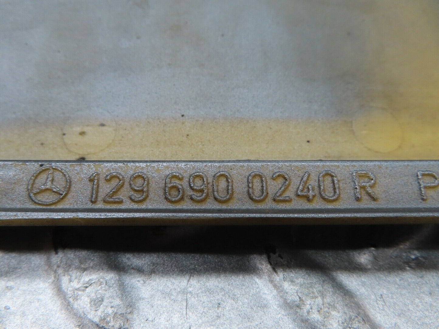 17137 Mercedes-Benz R129 300SL Coupe Front Right Fender Wing Panel 1296900240