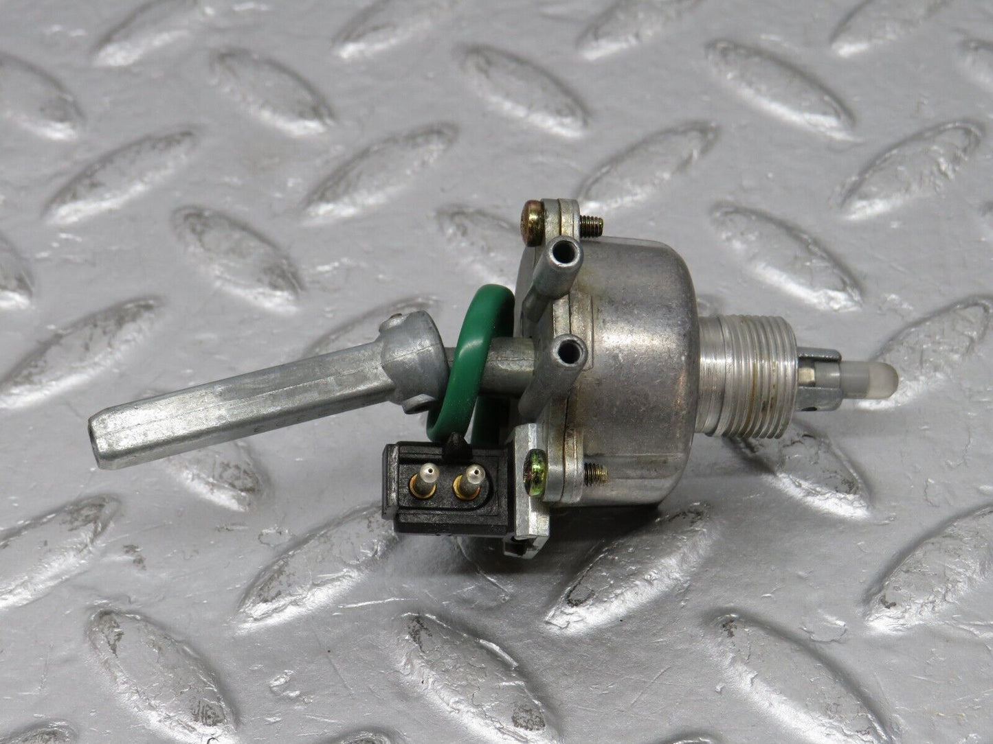 38840 Mercedes-Benz W201 190E 2.6L Heater Control Switch