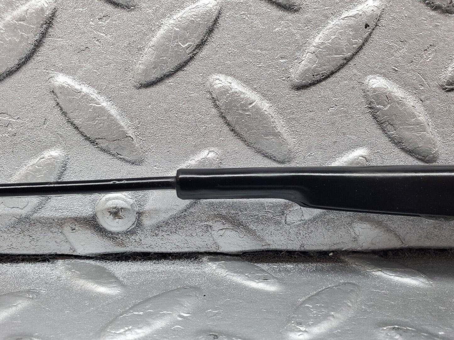 45856 Mercedes-Benz W126 420SE Windscreen Wiper Arm Bosch Left Side