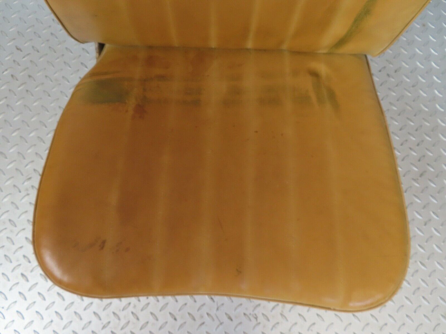 18762 Mercedes-Benz W120 W121 Ponton Front Left Seat Beige