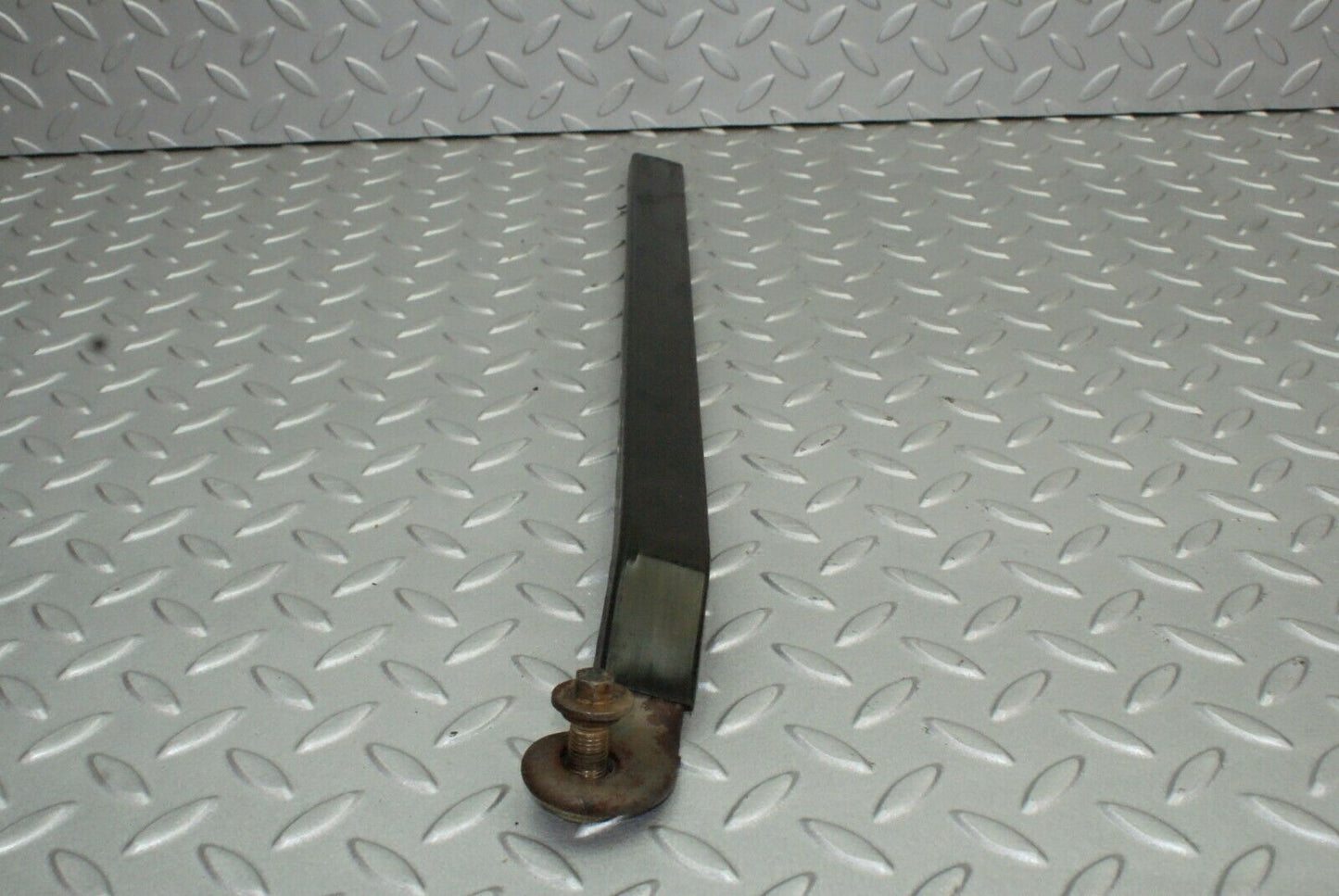 2528 Mercedes-Benz W116 350SE Seat Belt Runner Right