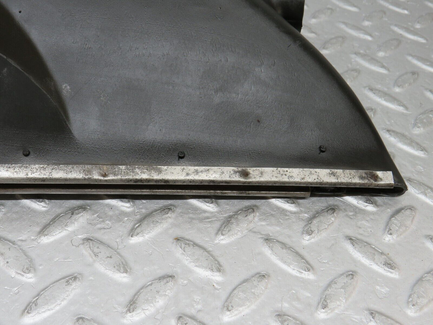 35832 Mercedes-Benz W108 Dashboard Air Vent Duct Right