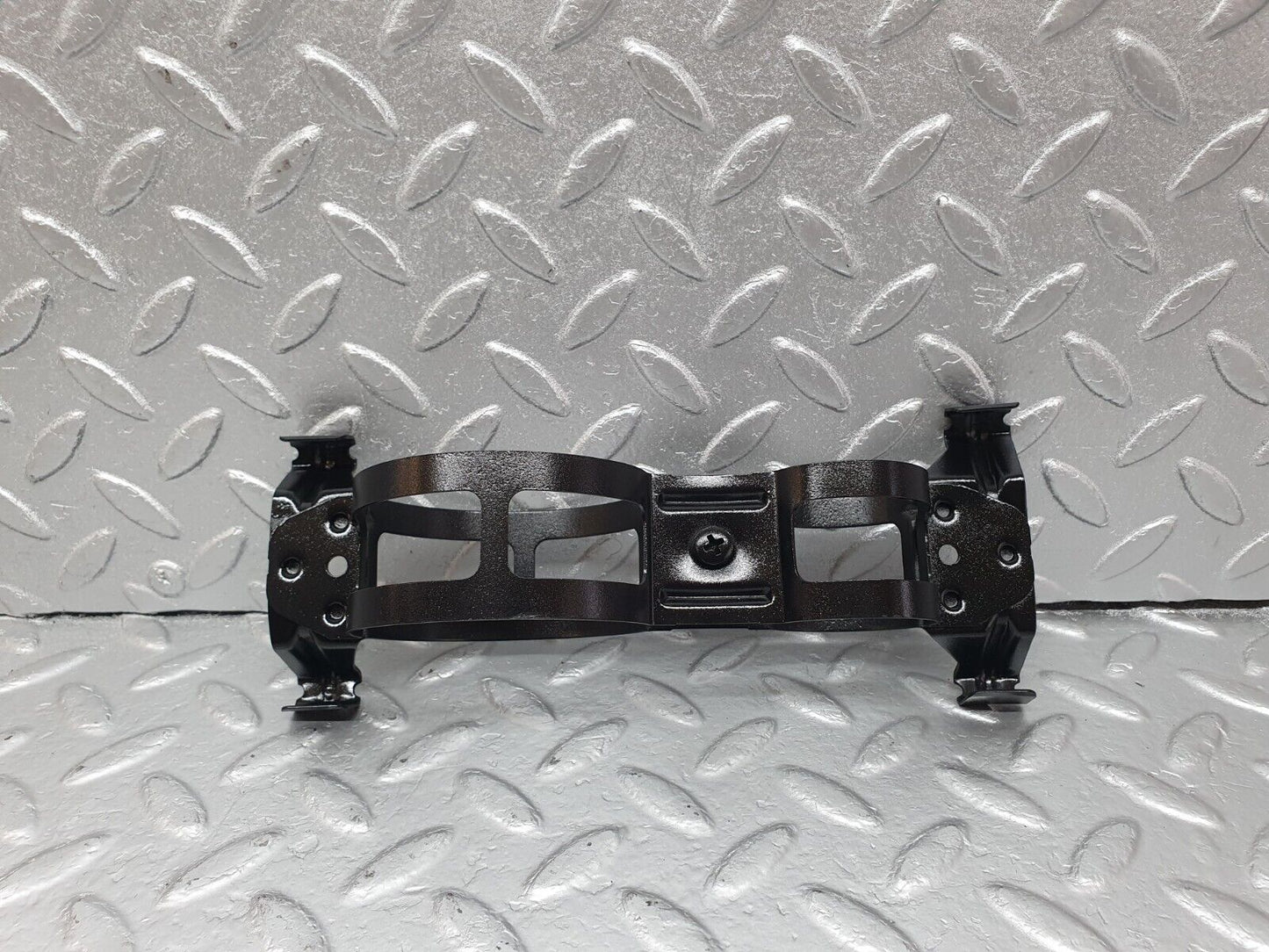 42214 Mercedes-Benz R129 320SL Coupe Fuel Pump Fuel Filter Bracket