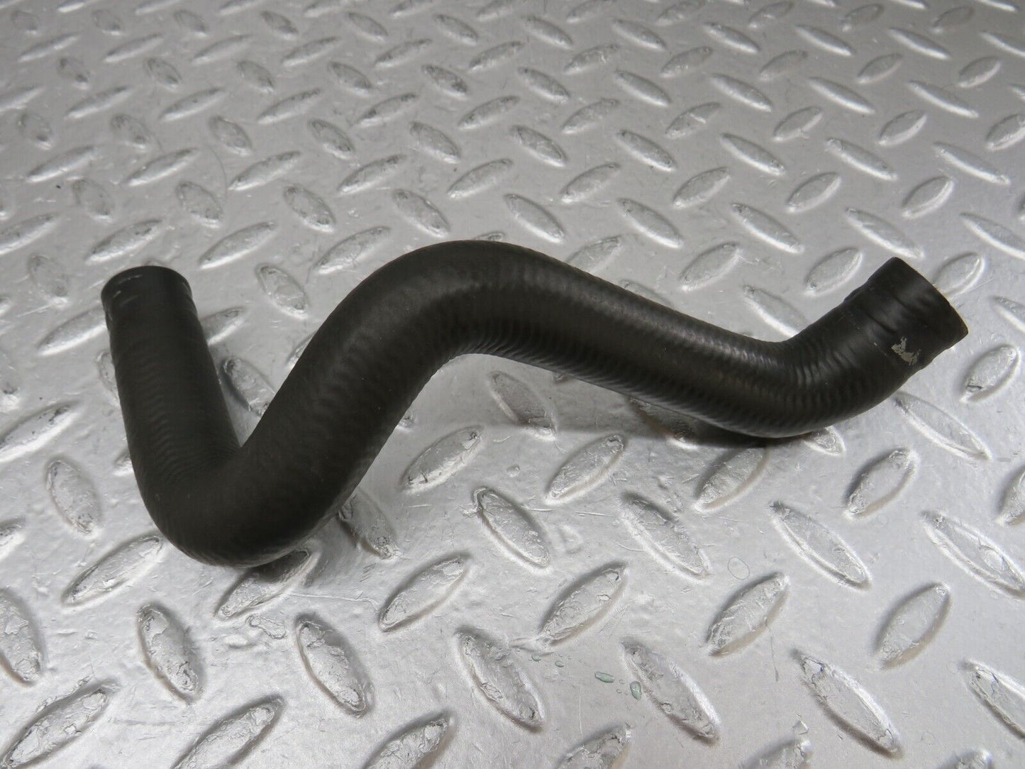 34993 Mercedes-Benz W210 320E Engine Coolant Hose Pipe 2105015882 2108324594