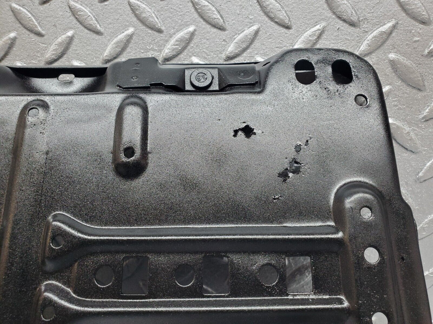 45910 Mercedes-Benz W126 420SE Battery Tray