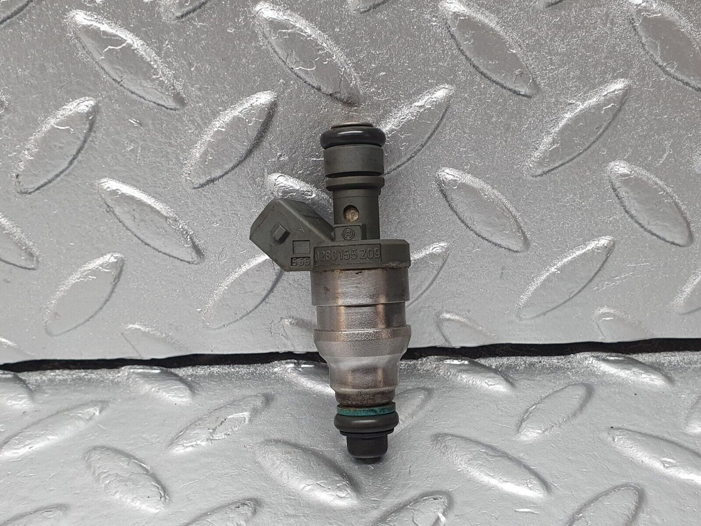 42370 Mercedes-Benz R129 320SL Coupe Fuel Injector Bosch 0000787323 0280155209