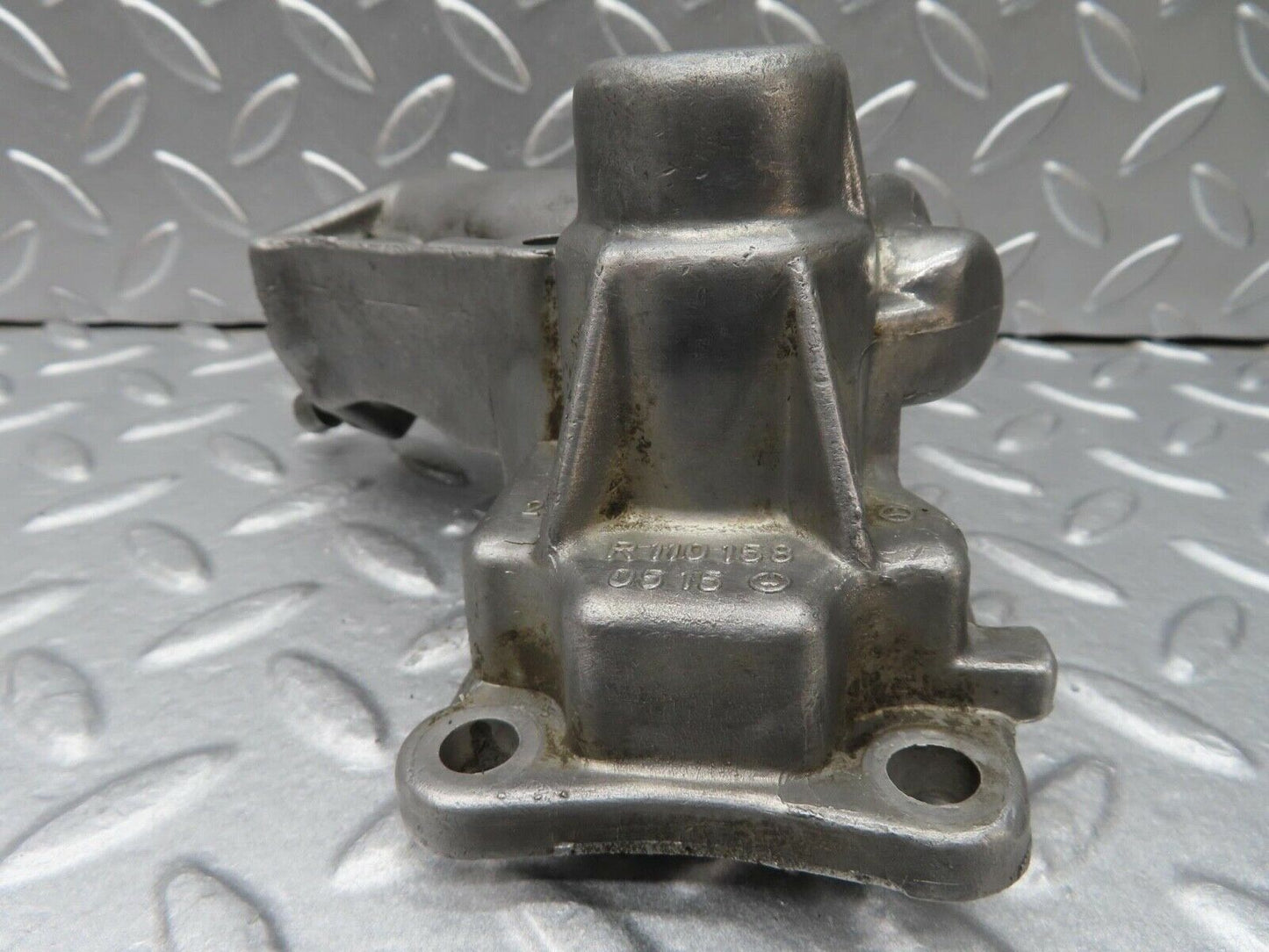 14045 Mercedes-Benz C107 280SLC Ignition Distributor Housing 1101580515