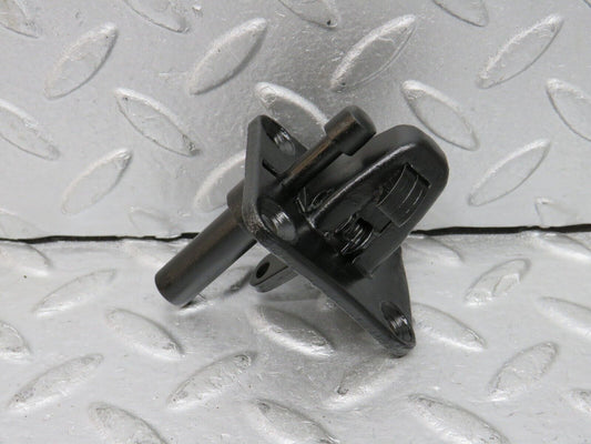 37345 Mercedes-Benz W109 300SEL Bonnet Lock Latch