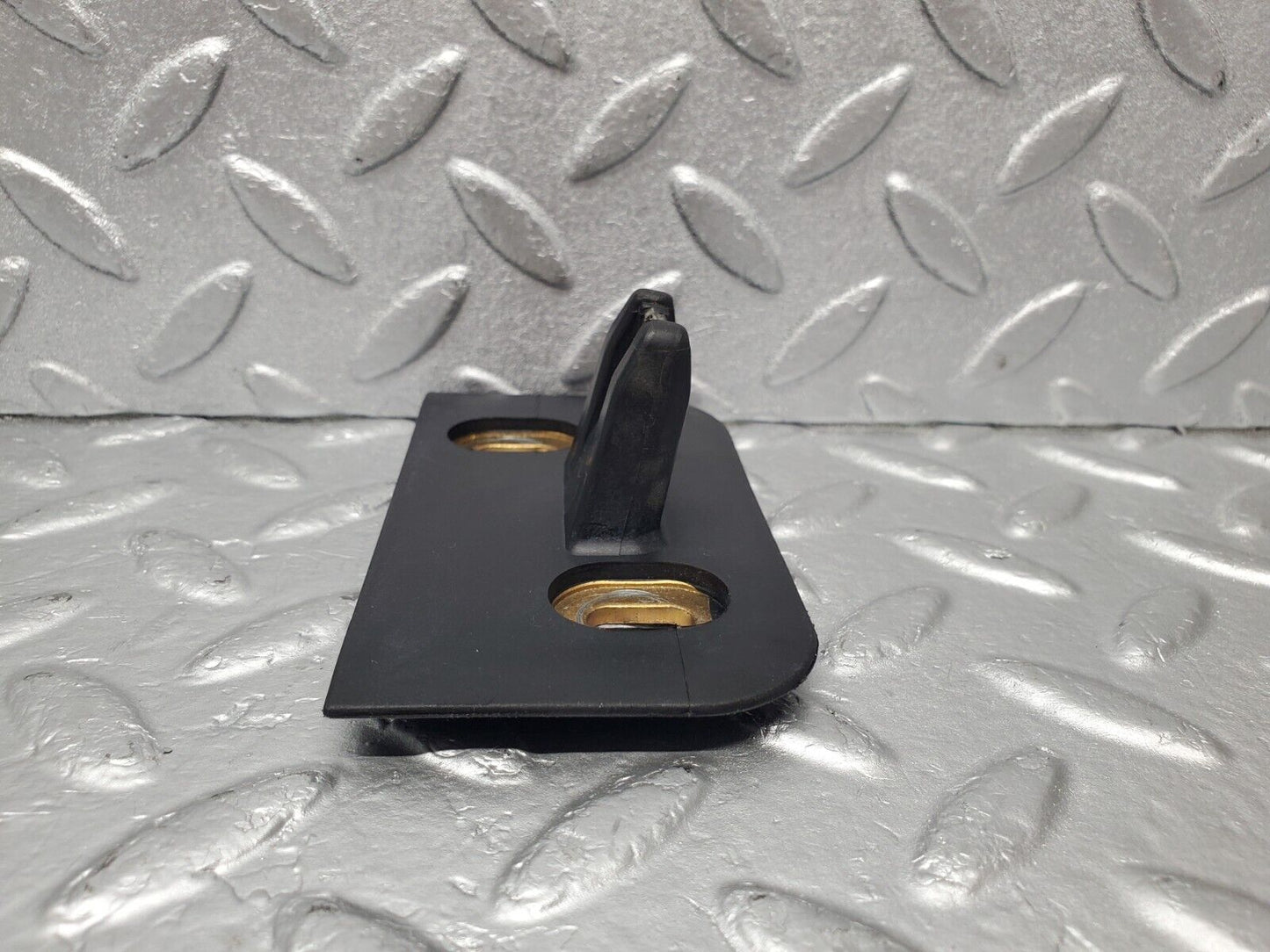47005 Mercedes-Benz R129 320SL Coupe Trunk Lock Latch