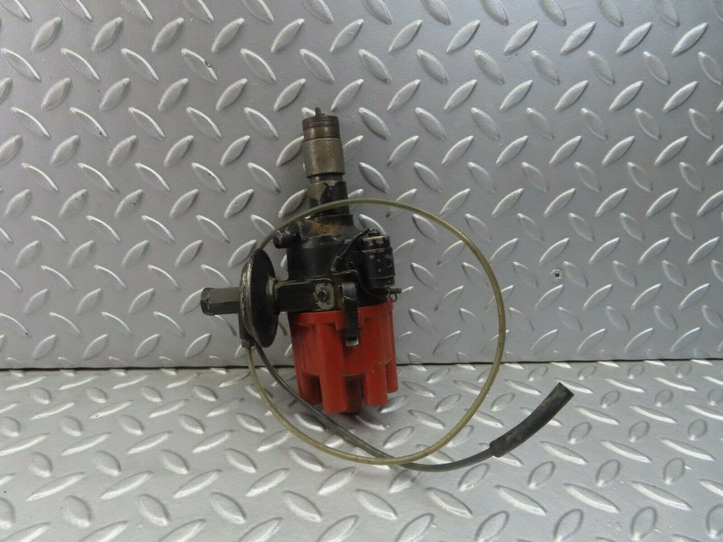 8288 Mercedes-Benz W120 Ponton Ignition Distributor