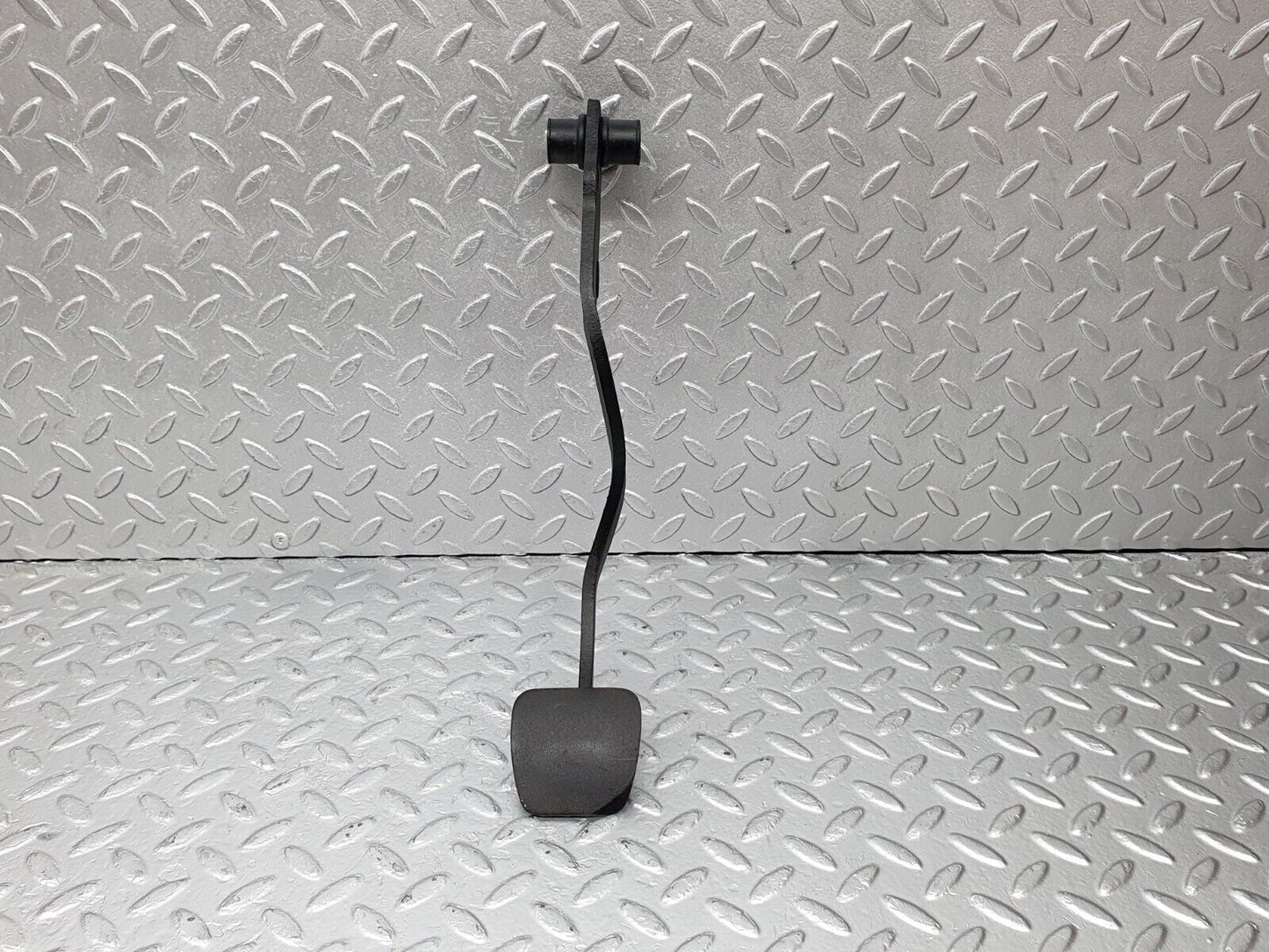 42937 Mercedes-Benz W108 280SE Brake Pedal