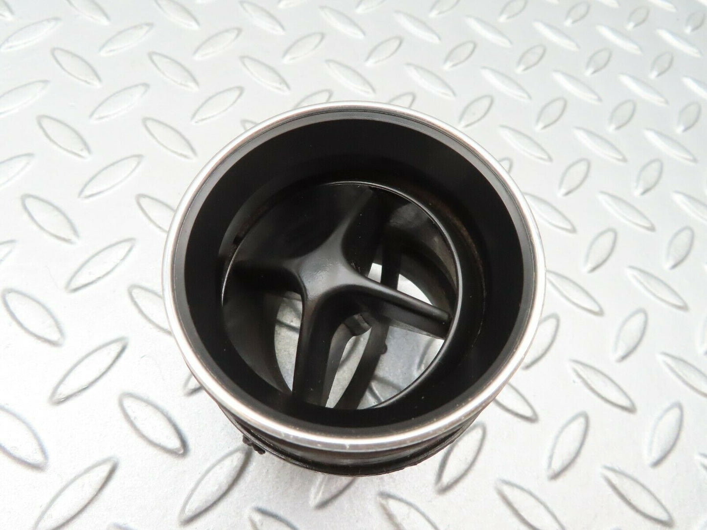 3803 Mercedes-Benz S123 200T Wagon Dashboard Air Vent 1238300054