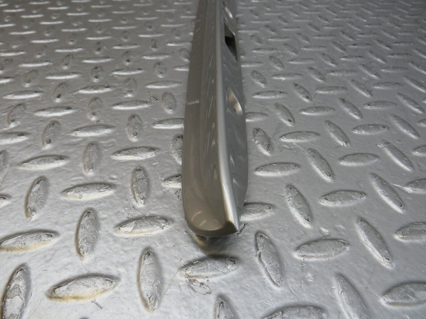 35012 Mercedes-Benz W210 320E Trunk Lid Handle 2107580438