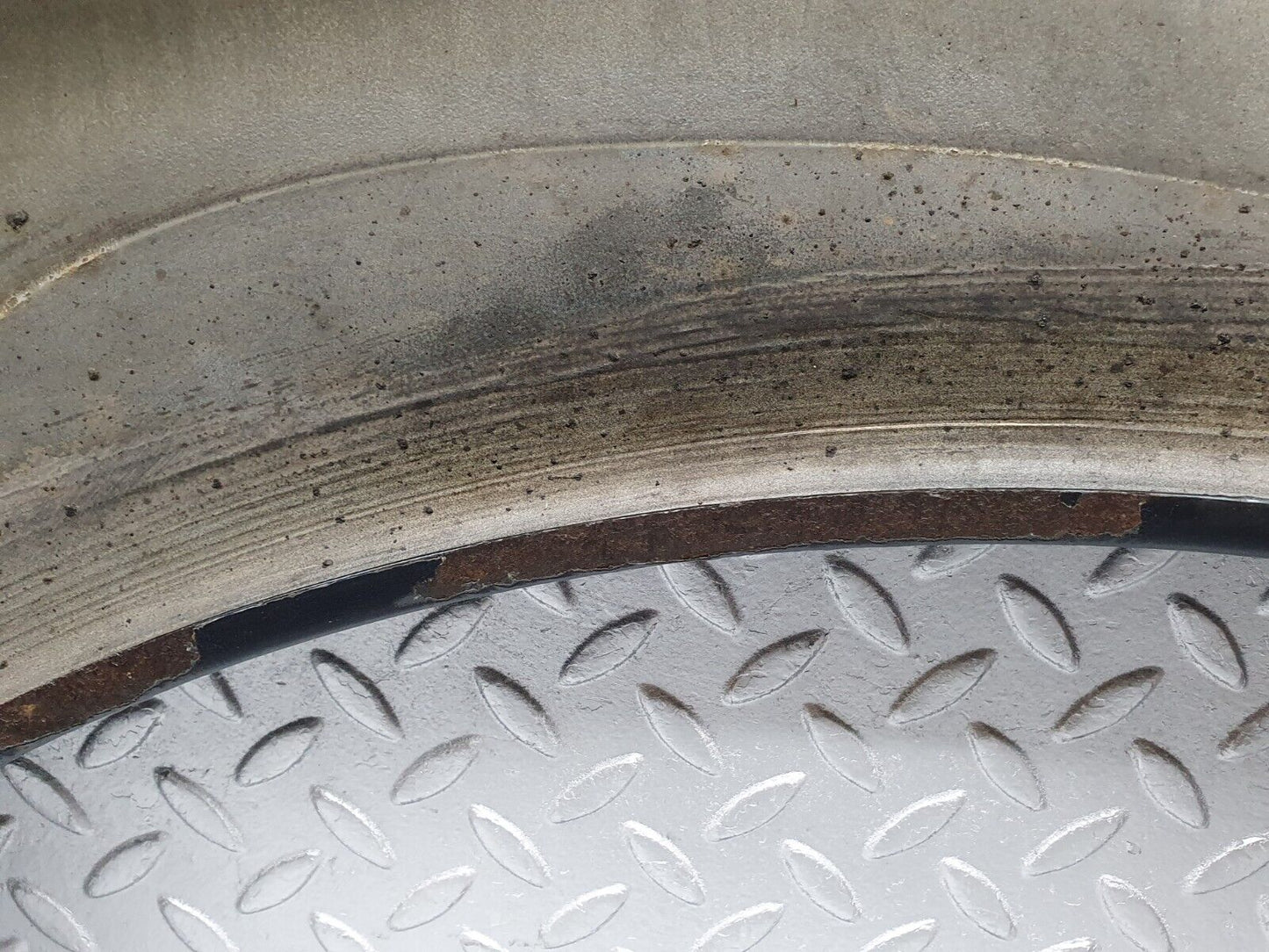 41818 Mercedes-Benz W202 C200 Front Right Fender Wing