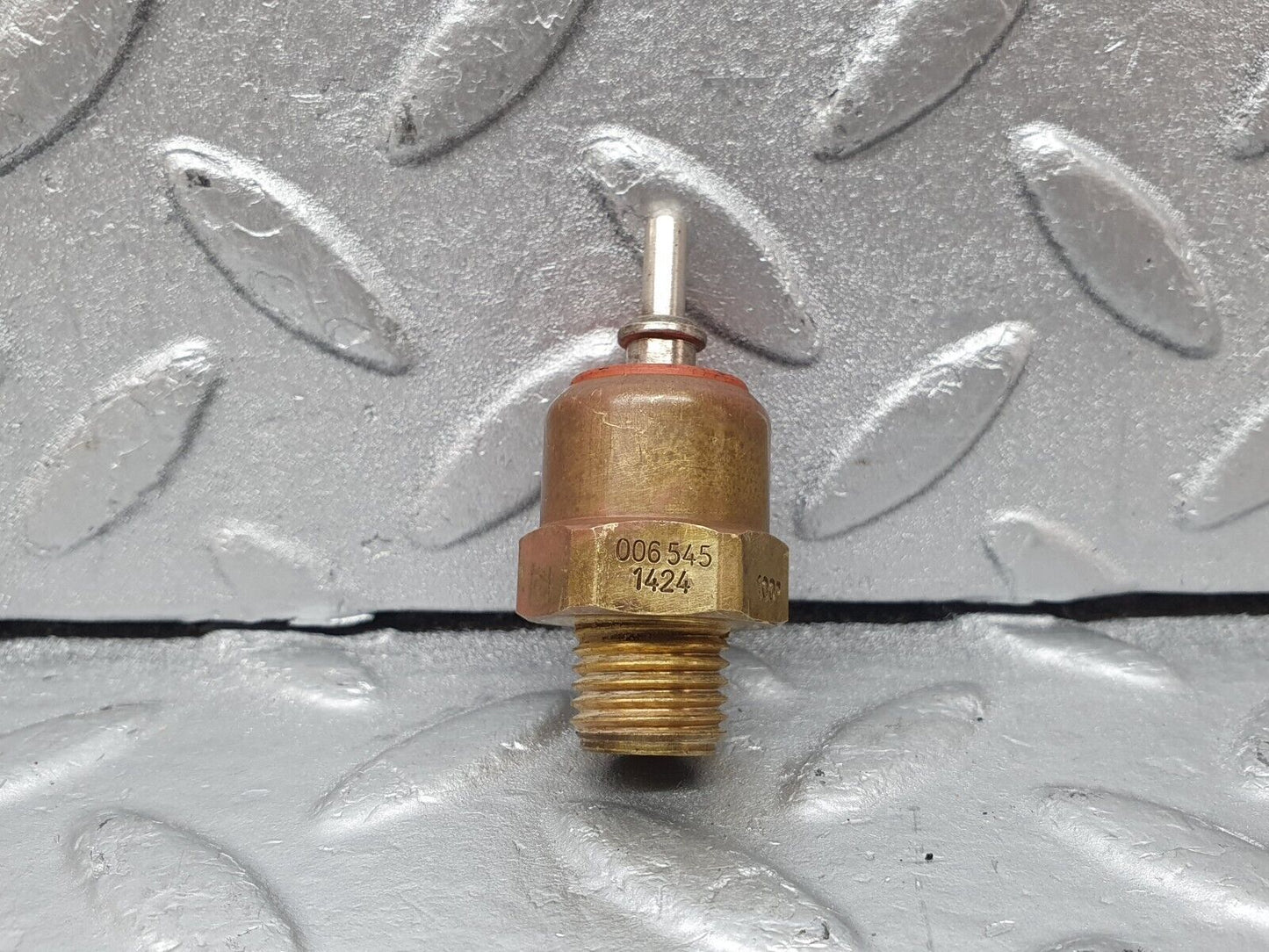 44084 Mercedes-Benz C123 230CE Coupe Temperature Sensor 0065451424