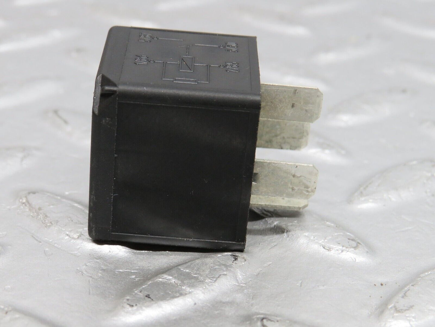 39647 Mercedes-Benz R129 320SL Coupe Multi Purpose Relay 0025421319