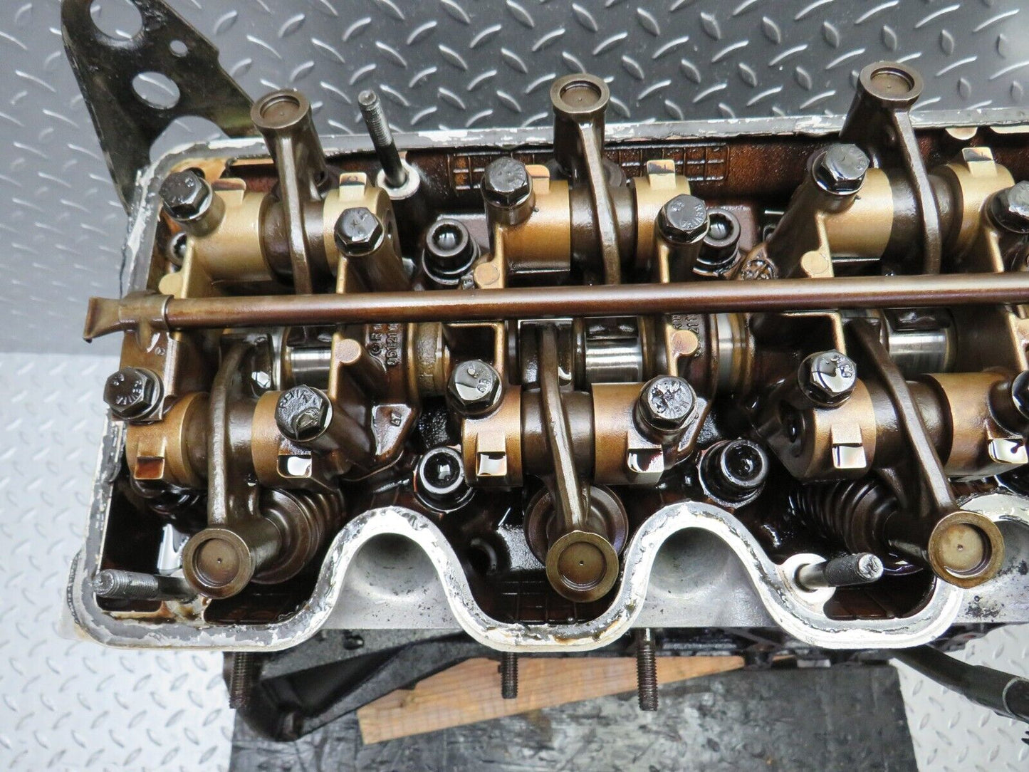 33852 Mercedes-Benz W201 190E Complete Engine 1020112601 M102.962 70.000 miles